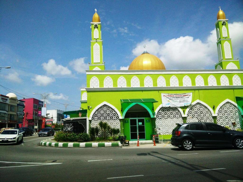 Cheqma D'Perdana Apartment コタバル エクステリア 写真