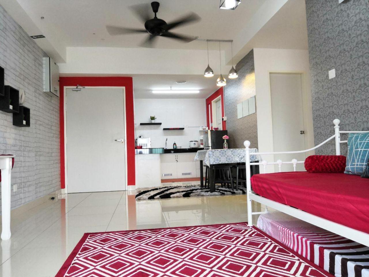 Cheqma D'Perdana Apartment コタバル エクステリア 写真