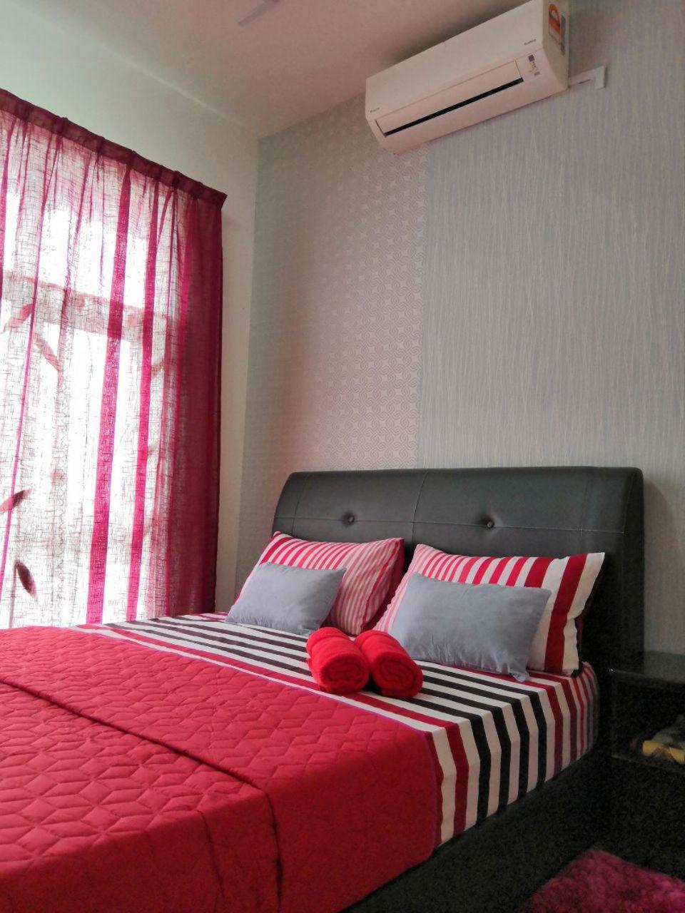 Cheqma D'Perdana Apartment コタバル エクステリア 写真