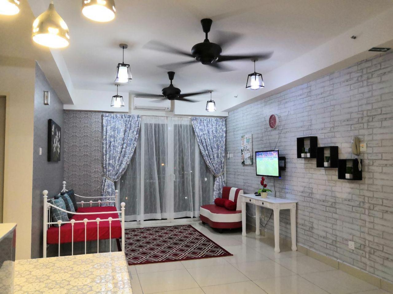 Cheqma D'Perdana Apartment コタバル エクステリア 写真